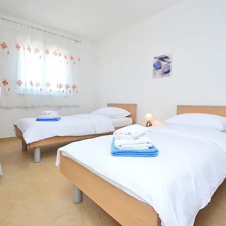 Nyaraló Holiday Divinus Somnus 4 *